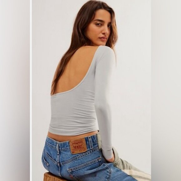 *Sold Out* Free People Intimately Low Back Seamless Scoop Back Long sleeve - Picture 1 of 3